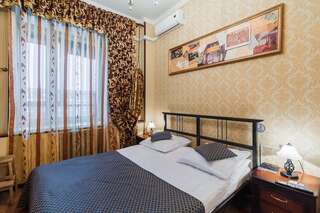 Апарт-отель Royal Capital Apartments Санкт-Петербург Стандарт с кроватью размера king-size-3
