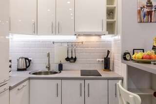 Апарт-отель Royal Capital Apartments Санкт-Петербург Апартаменты-студио с гидромассажной ванной-18