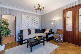 Апарт-отель Royal Capital Apartments Санкт-Петербург Апартаменты с 3 спальнями-8
